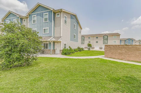 21155 Gosling Road #13C