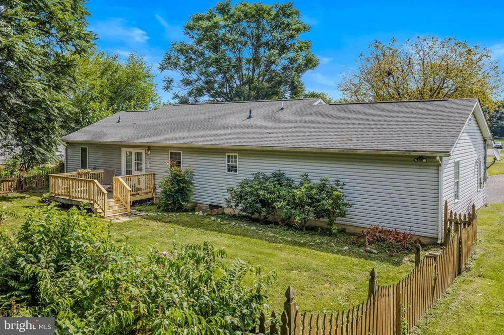 455 WILLIS DRIVE Bunker Hill, WV 25413