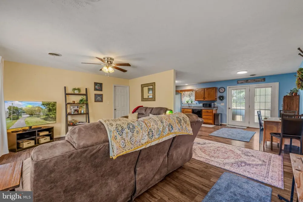 455 WILLIS DRIVE Bunker Hill, WV 25413