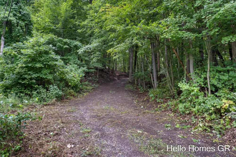 8000 Cascade Road SE Ada, MI 49301