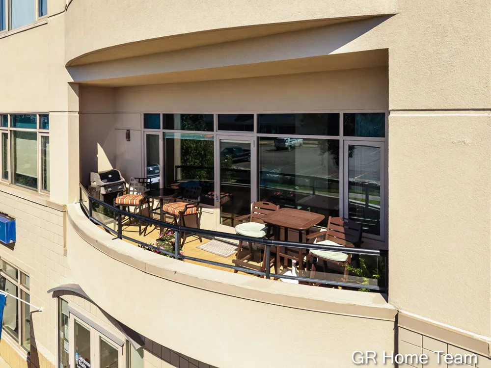 105 W Danaher Street #201 Ludington, MI 49431