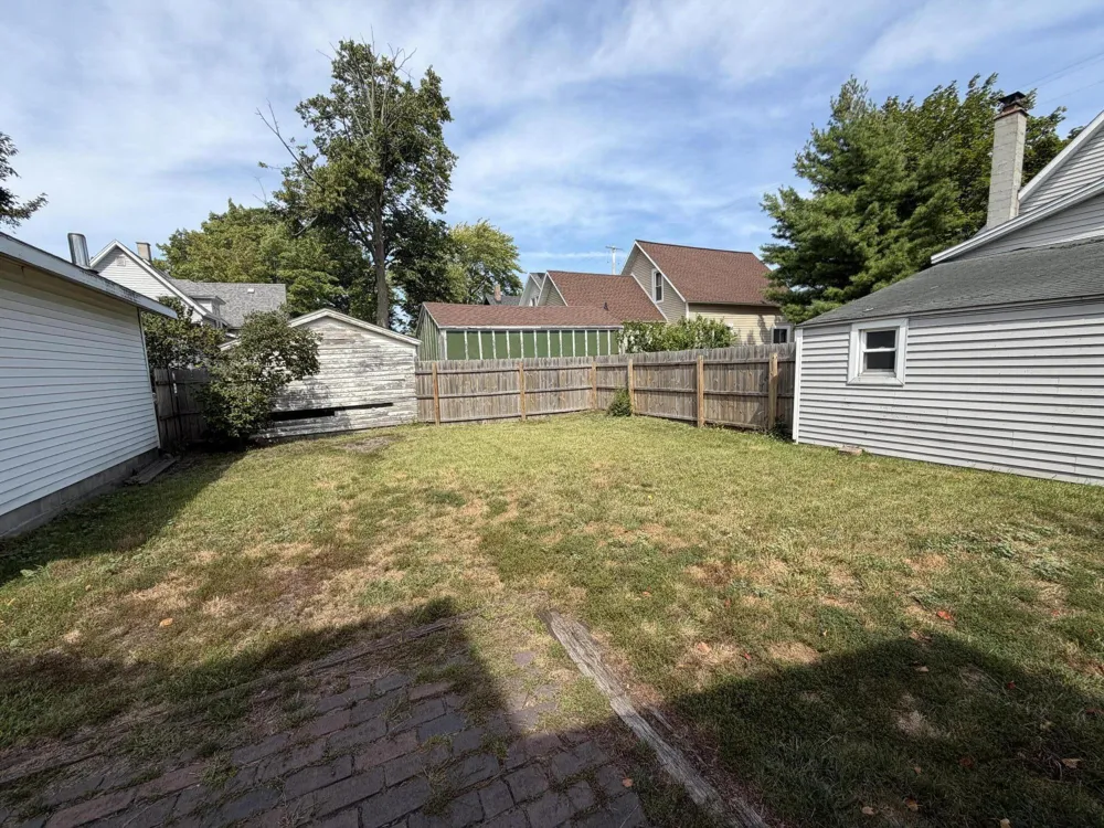 278 2nd Avenue Manistee, MI 49660