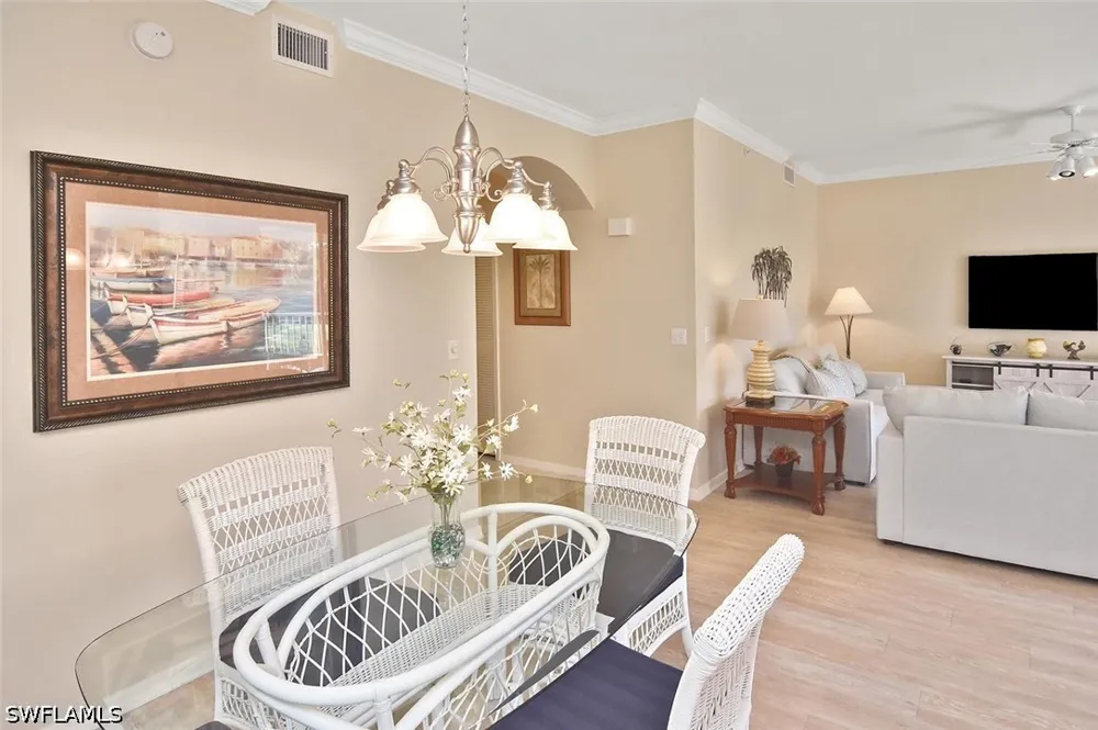 CEDAR HAMMOCK CIRCLE #122 Naples, FL 34112