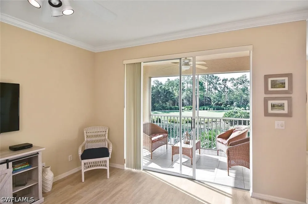 CEDAR HAMMOCK CIRCLE #122 Naples, FL 34112