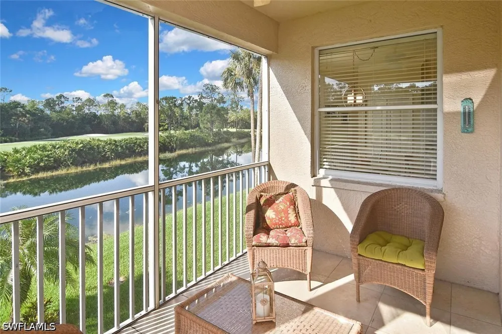 CEDAR HAMMOCK CIRCLE #122 Naples, FL 34112