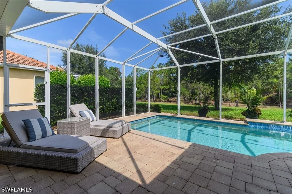 Manchester Drive Naples, FL 34114