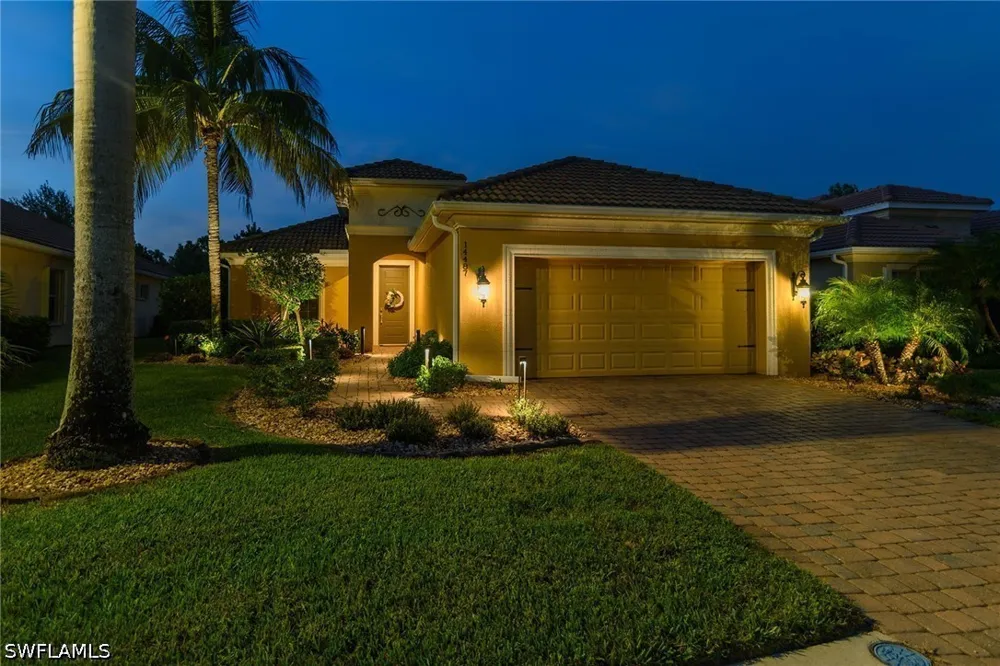 Manchester Drive Naples, FL 34114