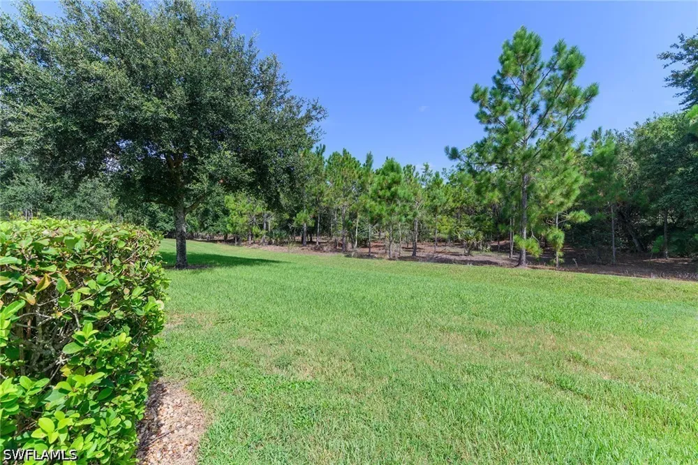 Manchester Drive Naples, FL 34114