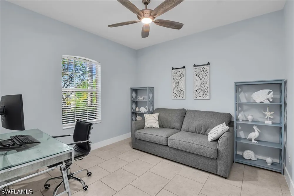 Manchester Drive Naples, FL 34114