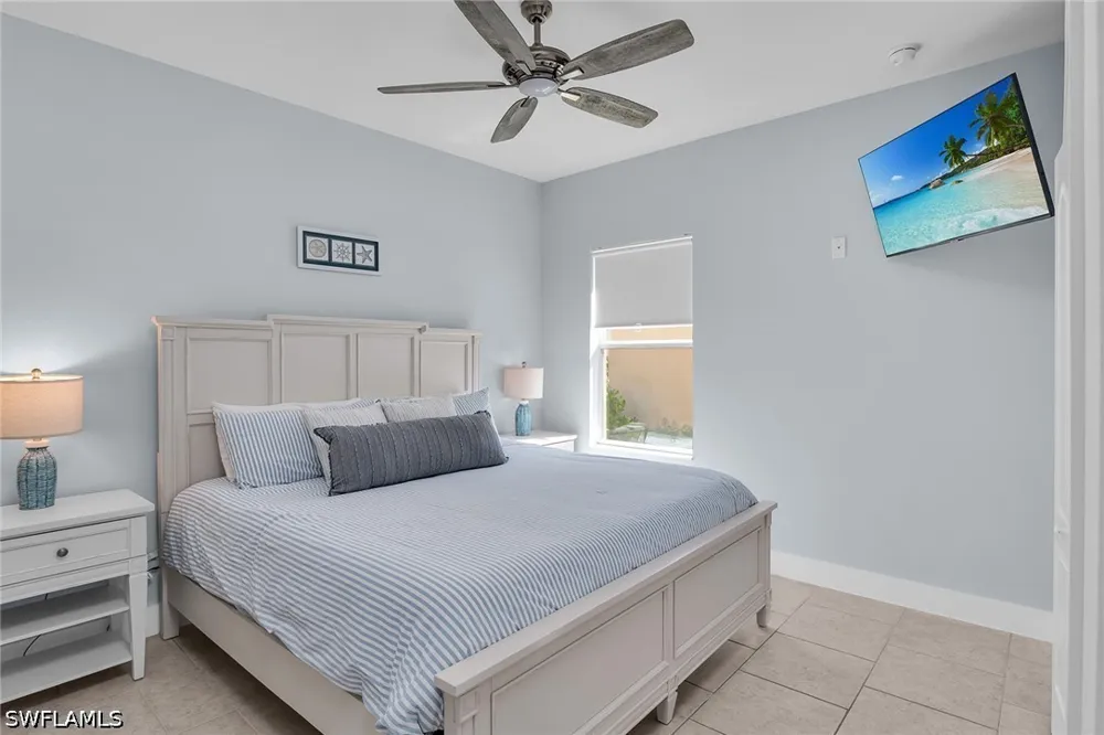 Manchester Drive Naples, FL 34114
