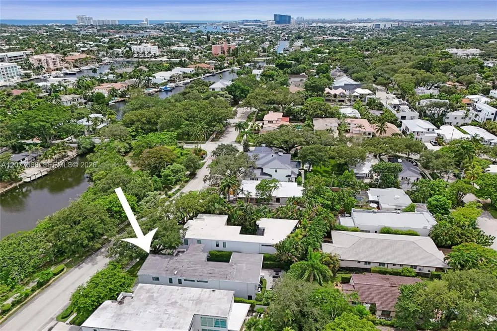 129 Victoria Park Rd Fort Lauderdale, FL 33301