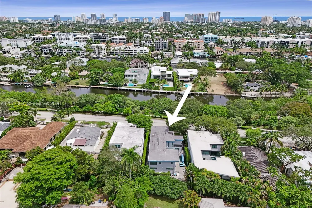 129 Victoria Park Rd Fort Lauderdale, FL 33301