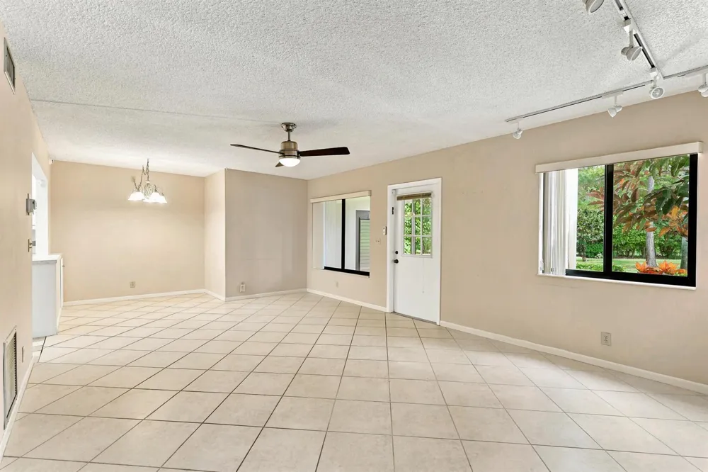 314 Knotty Pine Circle #C-1 