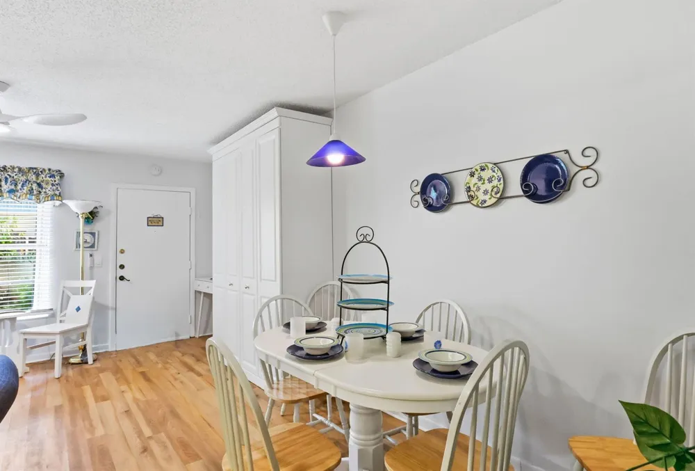 640 SNUG HARBOR DRIVE #F4 Boynton Beach, FL 33435