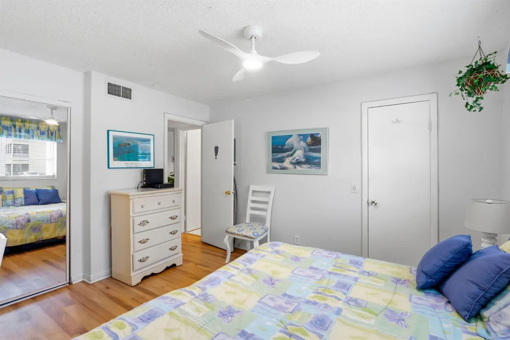 640 SNUG HARBOR DRIVE #F4 Boynton Beach, FL 33435