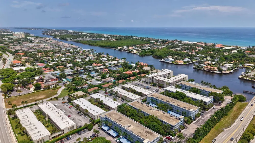 640 SNUG HARBOR DRIVE #F4 Boynton Beach, FL 33435