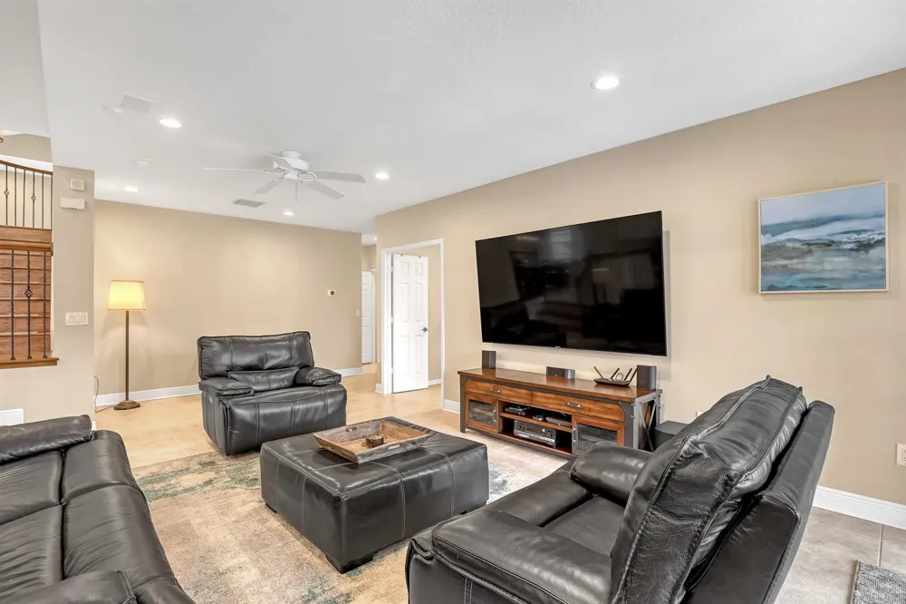 2063 Reston Circle Royal Palm Beach, FL 33411