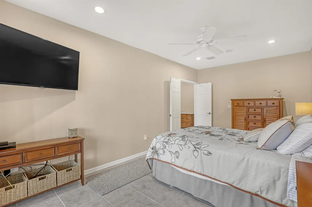 2063 Reston Circle Royal Palm Beach, FL 33411