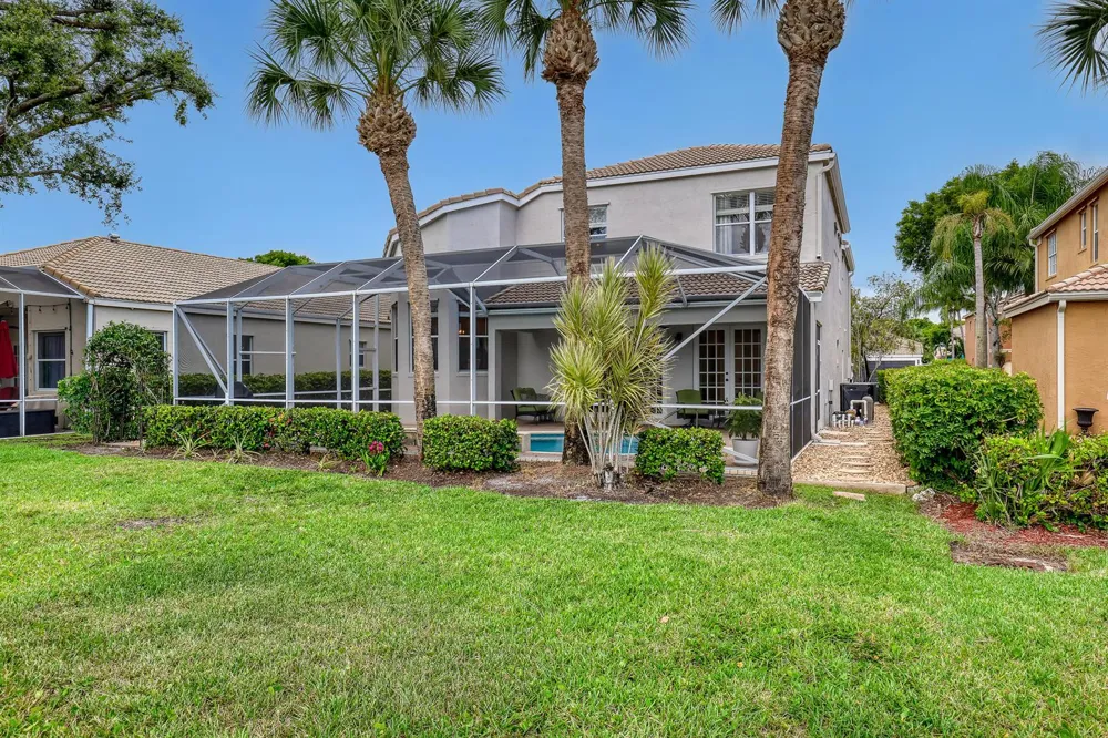 2063 Reston Circle Royal Palm Beach, FL 33411