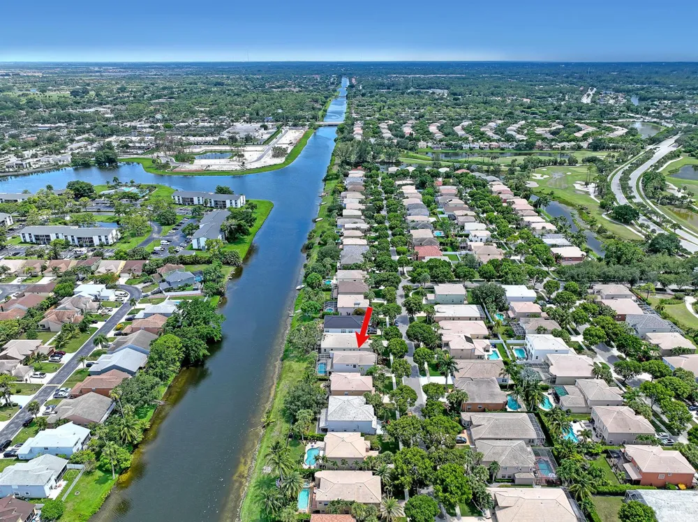2063 Reston Circle Royal Palm Beach, FL 33411