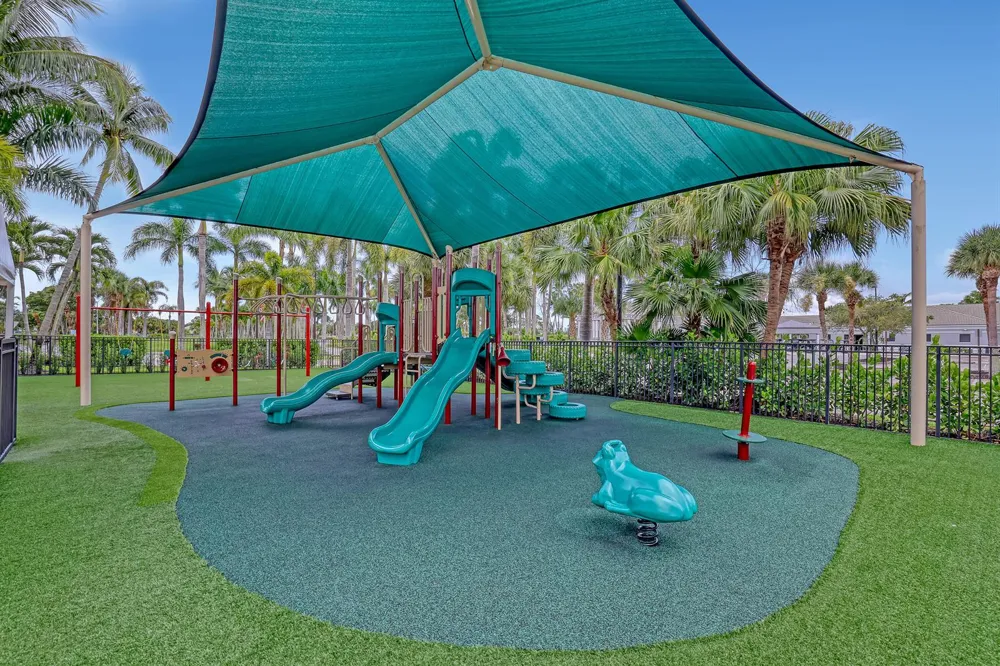 2063 Reston Circle Royal Palm Beach, FL 33411