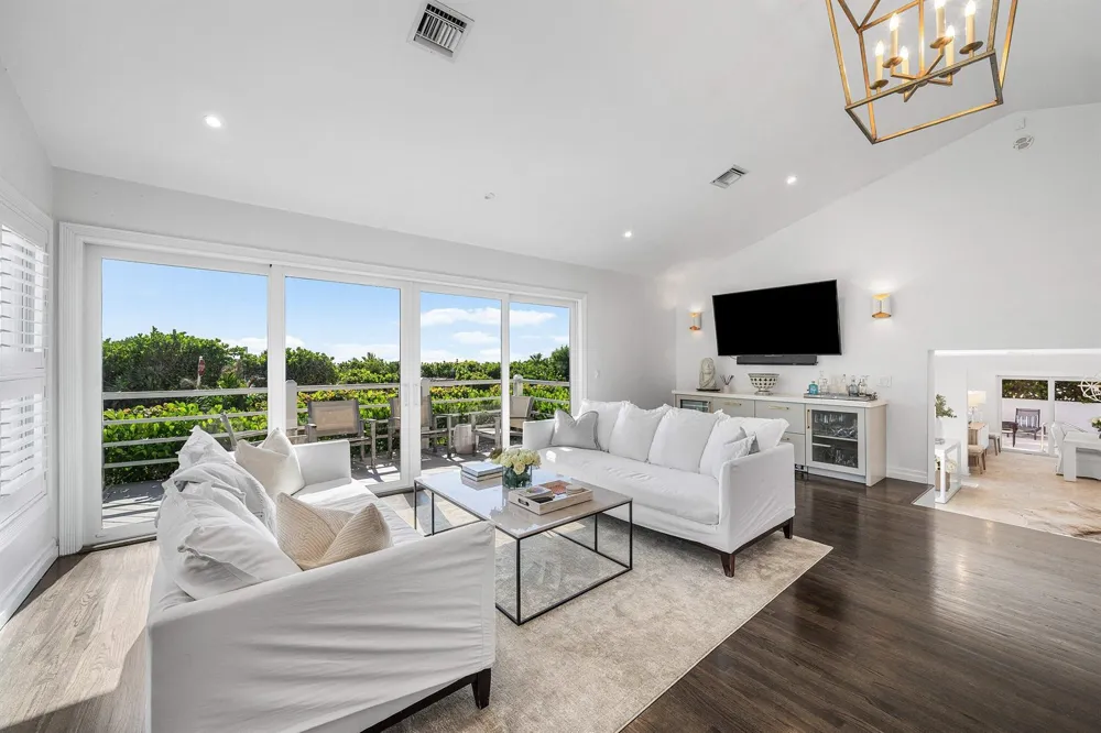 5910 OLD OCEAN BOULEVARD Ocean Ridge, FL 33435