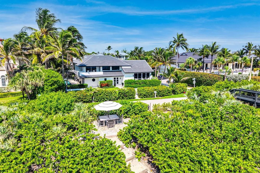 5910 OLD OCEAN BOULEVARD Ocean Ridge, FL 33435
