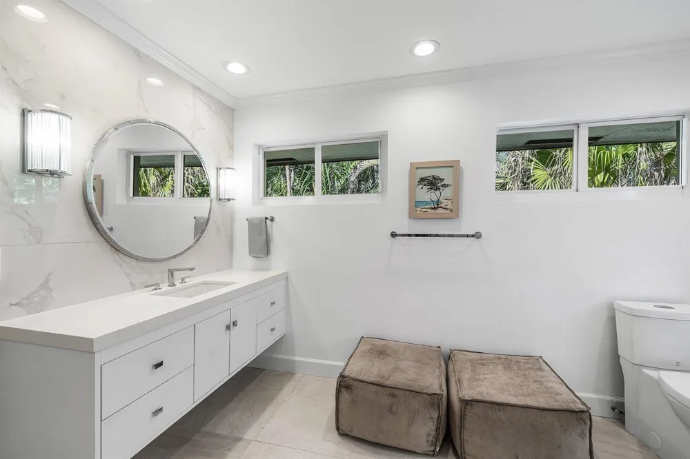 5910 OLD OCEAN BOULEVARD Ocean Ridge, FL 33435