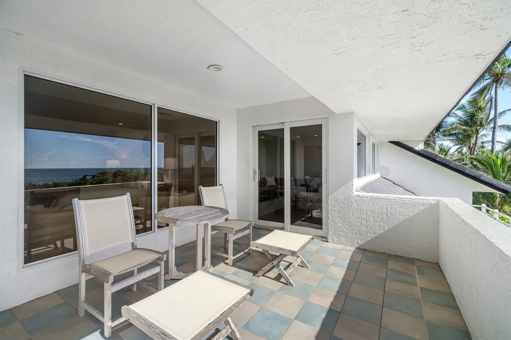 5910 OLD OCEAN BOULEVARD Ocean Ridge, FL 33435