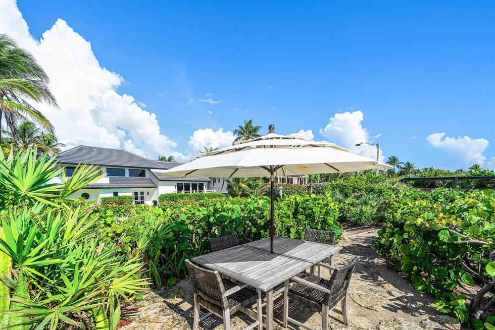 5910 OLD OCEAN BOULEVARD Ocean Ridge, FL 33435