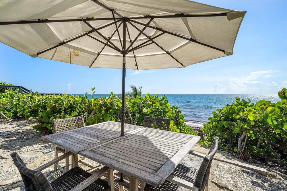 5910 OLD OCEAN BOULEVARD Ocean Ridge, FL 33435