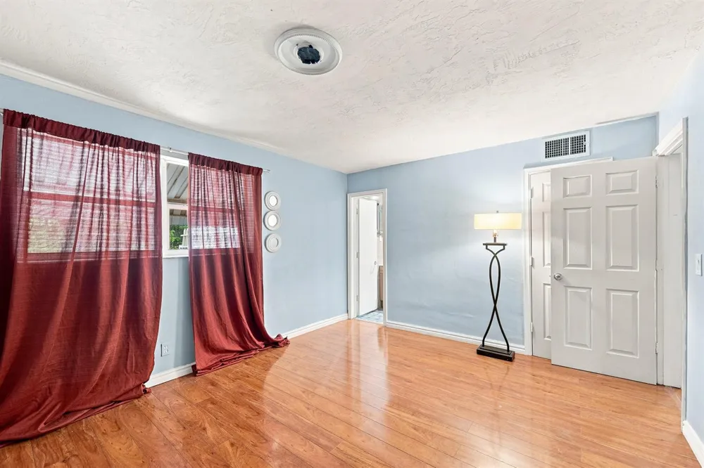 4031 NW 7th Avenue Deerfield Beach, FL 33064