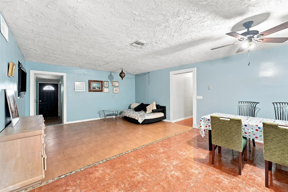 4031 NW 7th Avenue Deerfield Beach, FL 33064