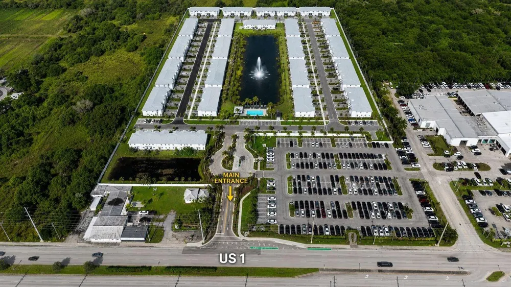 475 Salisbury Circle Fort Pierce, FL 34982