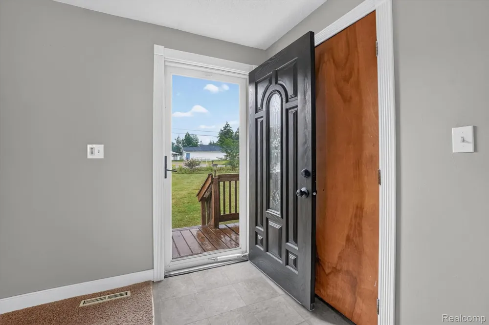 10977 Maple Road Birch Run Township, MI 48415