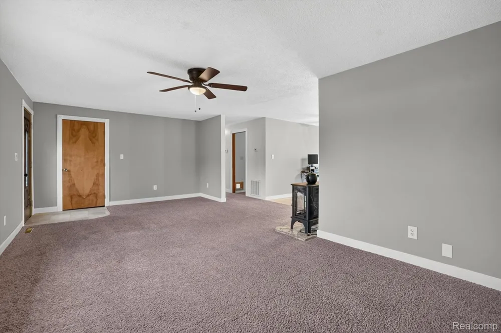 10977 Maple Road Birch Run Township, MI 48415