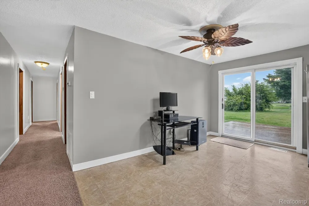 10977 Maple Road Birch Run Township, MI 48415
