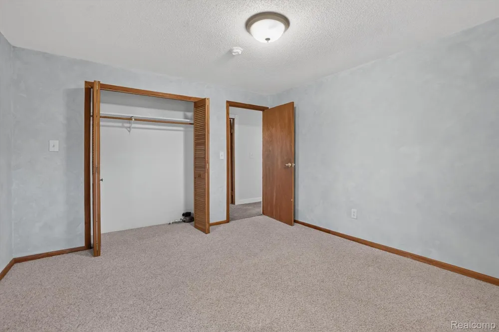 10977 Maple Road Birch Run Township, MI 48415