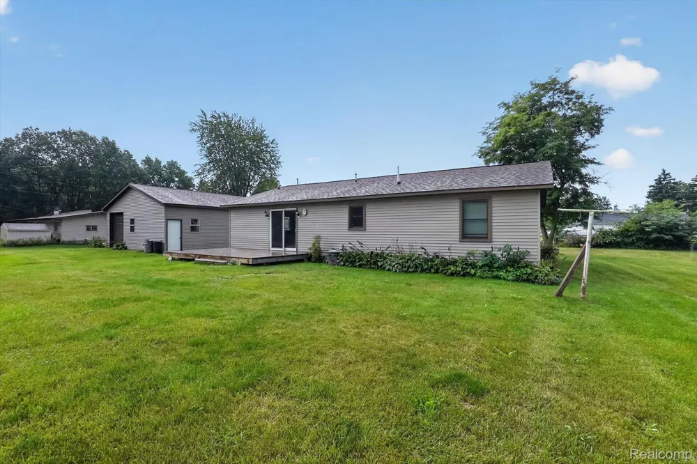 10977 Maple Road Birch Run Township, MI 48415