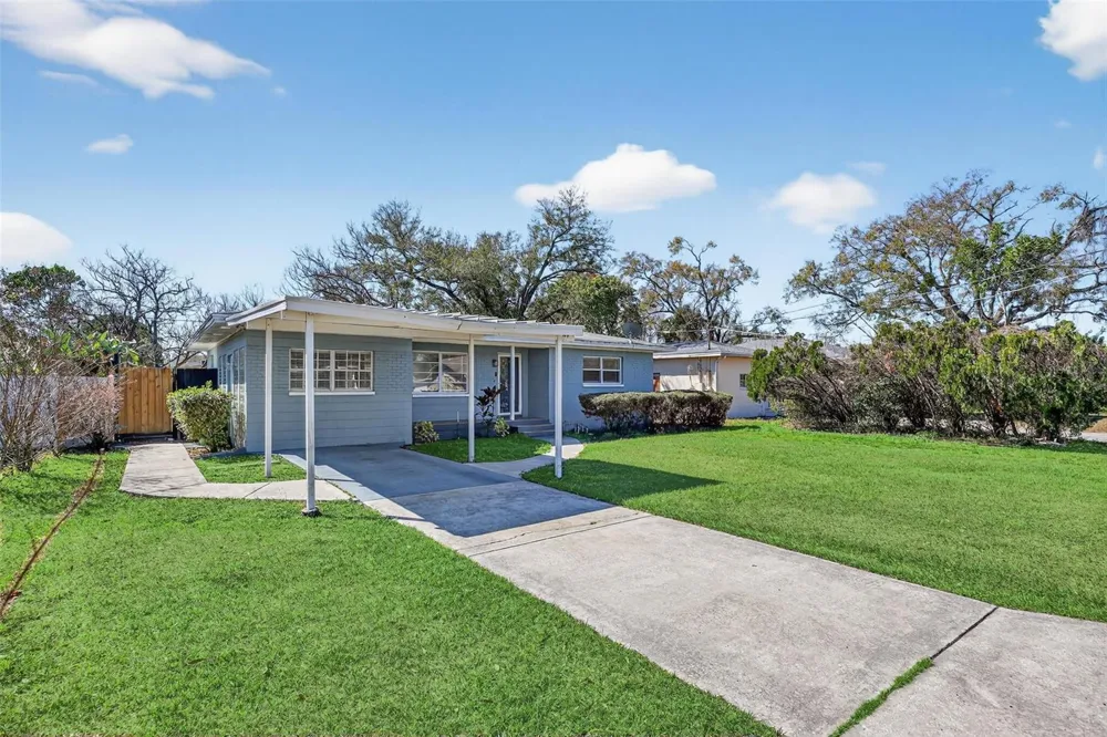2714 W GRACE STREET Tampa, FL 33607