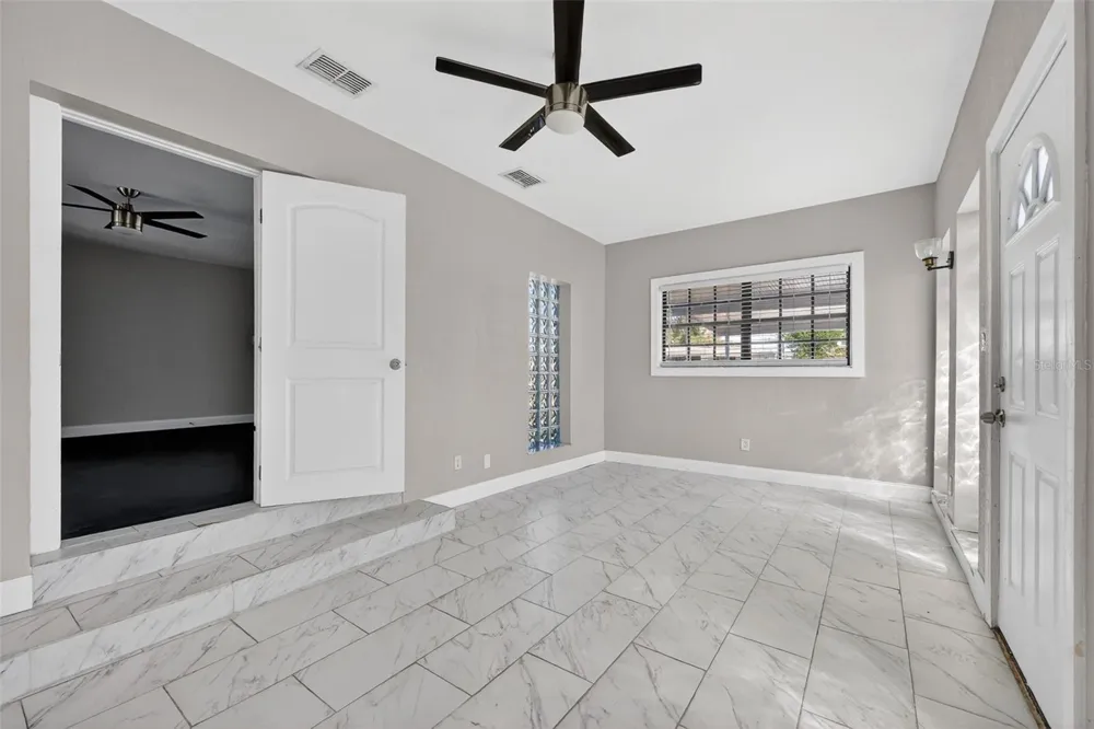 2714 W GRACE STREET Tampa, FL 33607