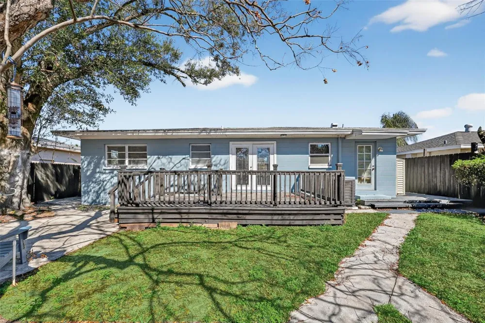 2714 W GRACE STREET Tampa, FL 33607