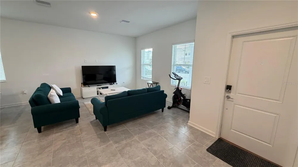 4125 PINO STREET Apopka, FL 32712