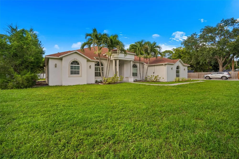 7272 129TH STREET Seminole, FL 33776
