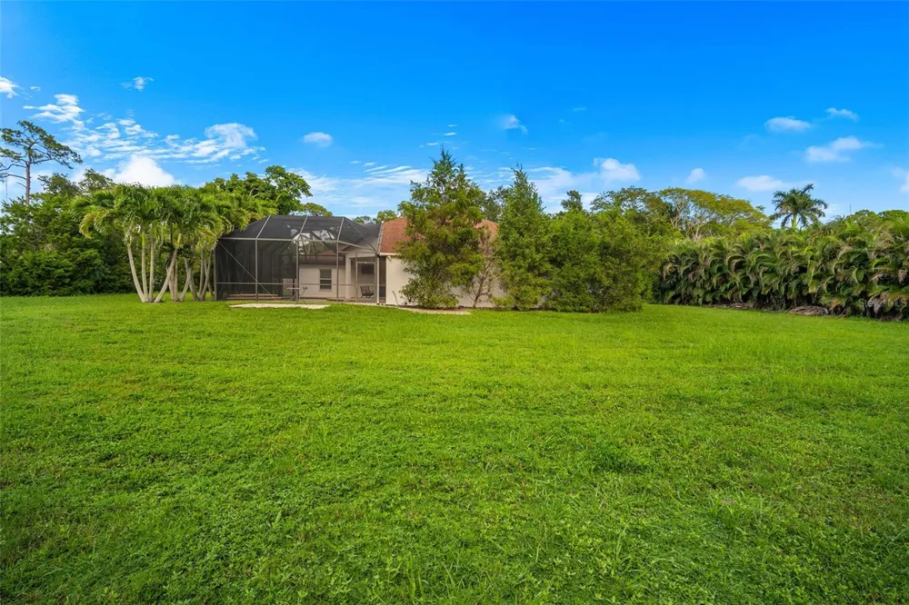 7272 129TH STREET Seminole, FL 33776