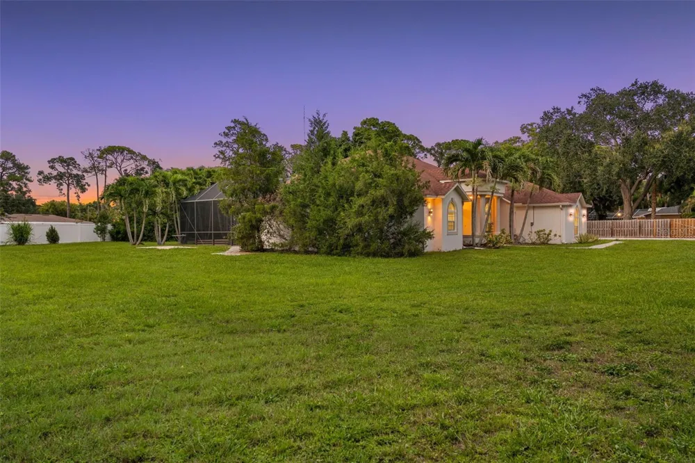 7272 129TH STREET Seminole, FL 33776