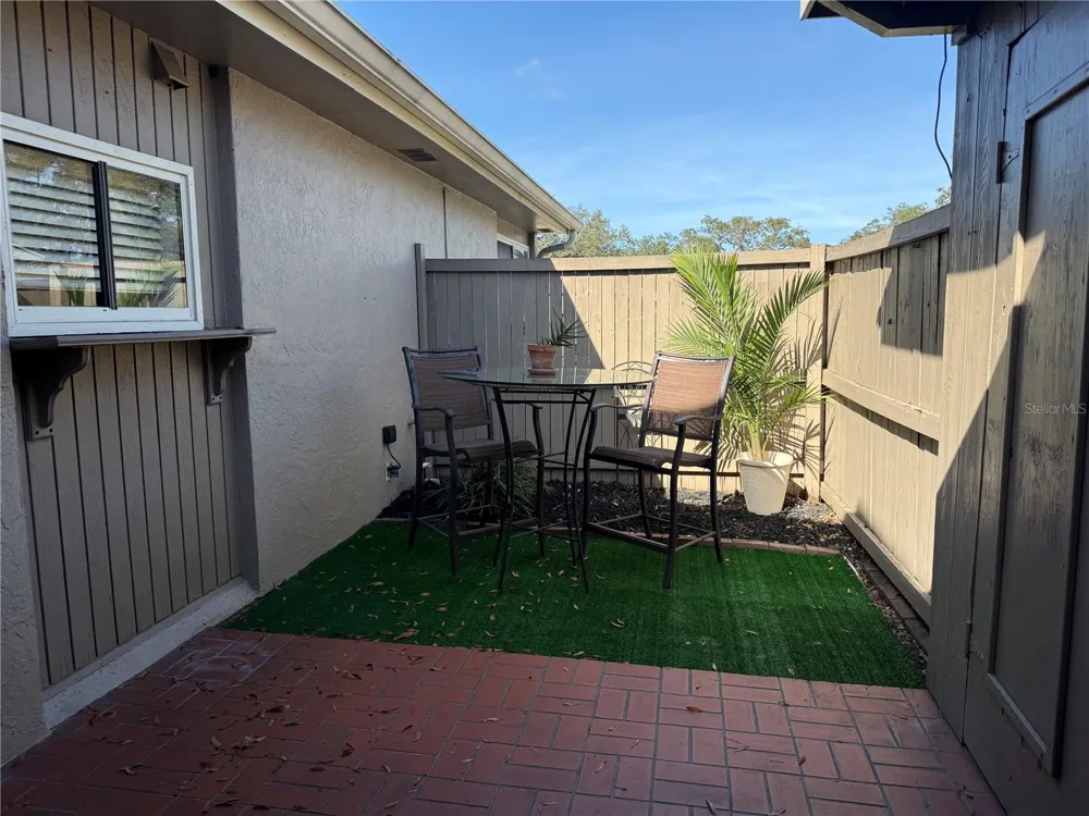 8608 LAKE ISLE DRIVE Temple Terrace, FL 33637