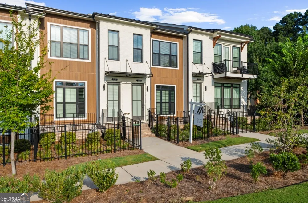 223 Downing DR Alpharetta, GA 30022