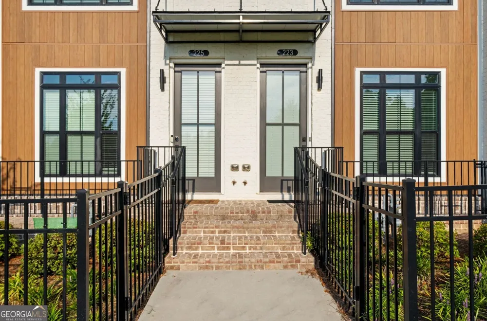 223 Downing DR Alpharetta, GA 30022