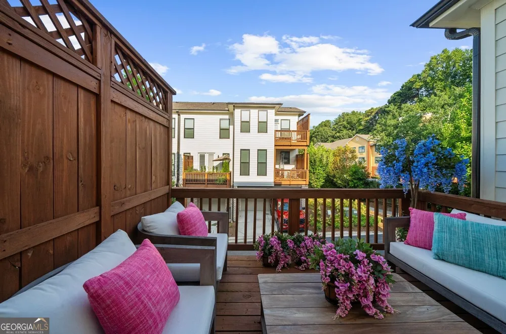 223 Downing DR Alpharetta, GA 30022